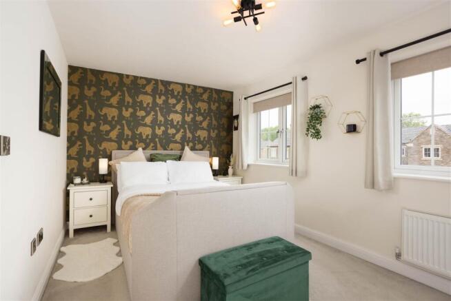 4 bed Semi-Detached for sale Image 7