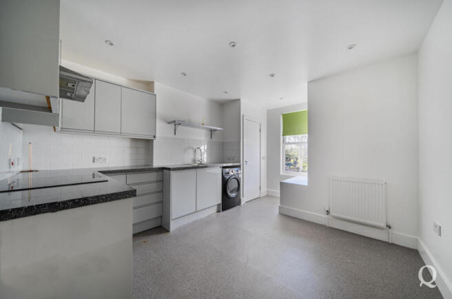 a9aa9ee4-ca7c-441...