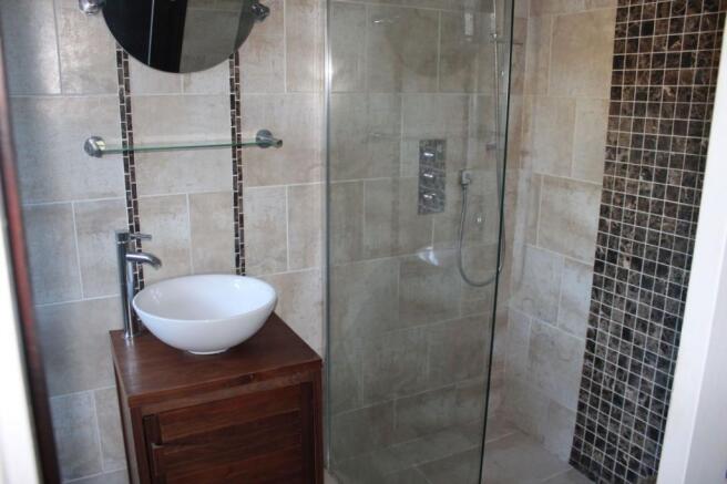 WET ROOM