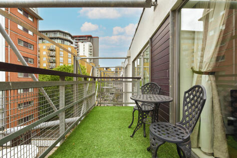 Hutchings Wharf, E14 8JY