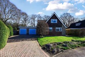 2, The Lake Side, Blackwater, Camberley GU17 0PQ