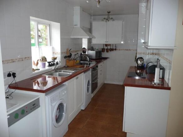Photo 11