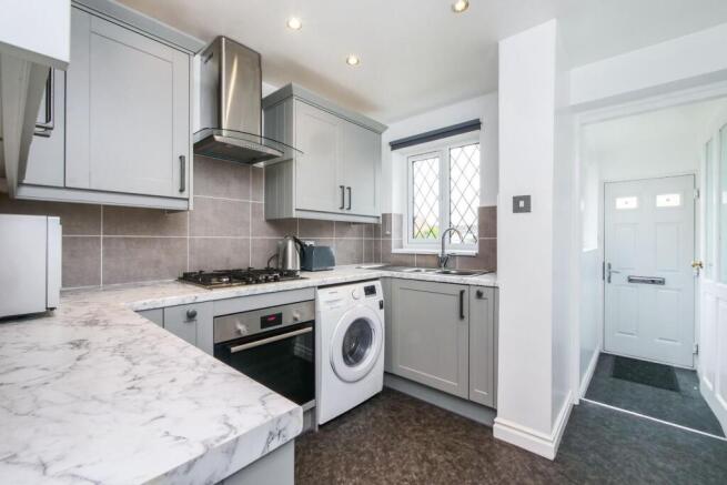 3 bed Semi-Detached for sale Image 5
