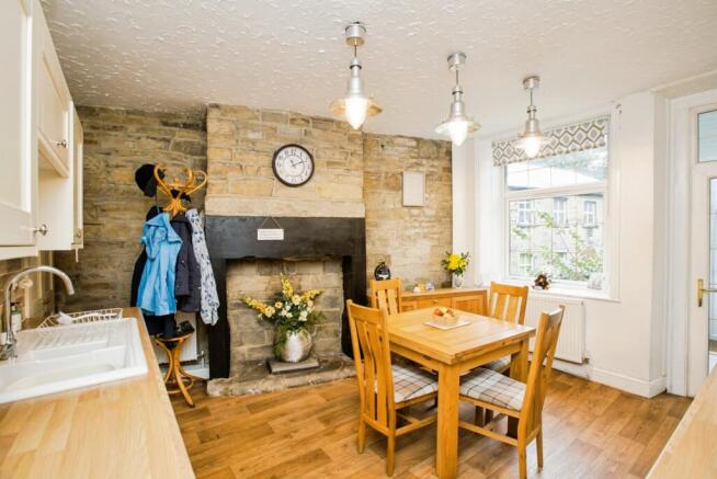Elland Road, Ripponden, West Yorkshire, HX6 photo 3