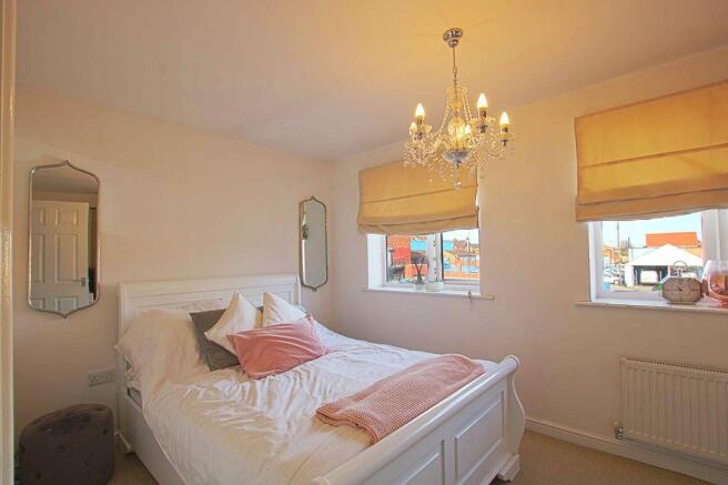 Bedroom 1 (Double)