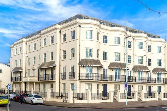 2-bed flat on Nautilus, Marine Parade, Worthing, West Sussex, BN11, £350,000