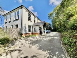 Sunnyside, Dillywood Lane, Higham, Rochester ME3 7NT