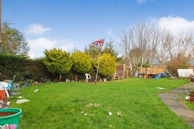 34 Verney Close, West Howe, Bournemouth, BH11 8DD