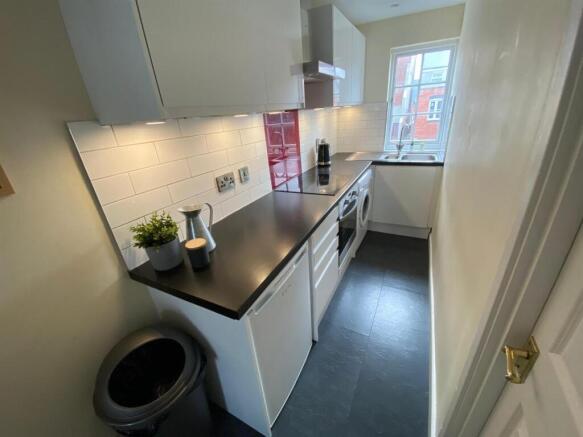 WhatsApp Image 2025-04-02 at 11.44.21_e1f1dcbd.jpg