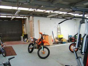 Photo 10