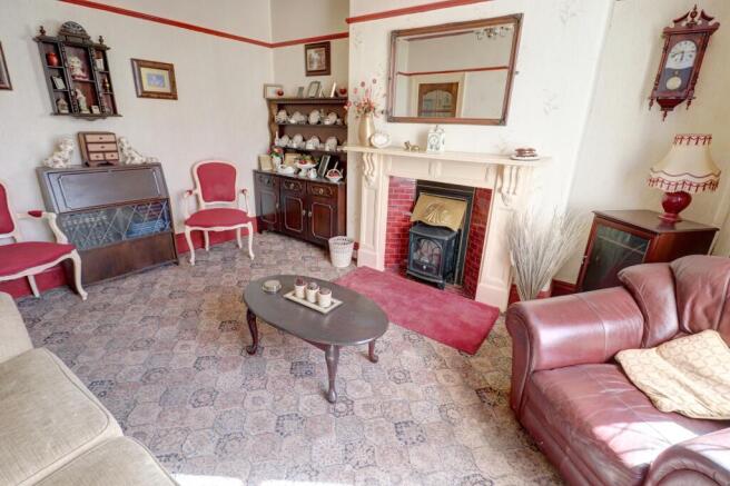 3 bed Terraced for sale Image 6