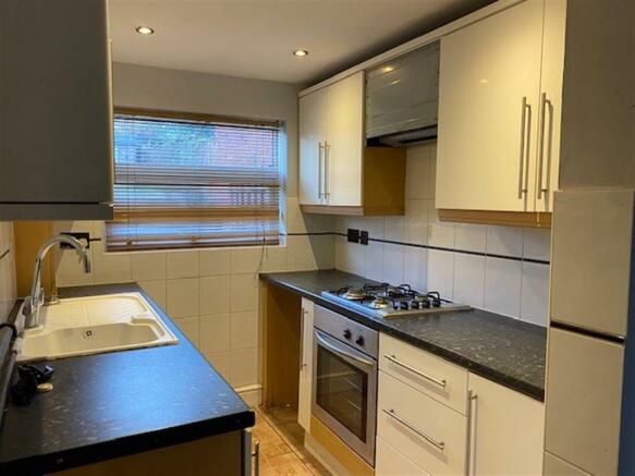 Kitchen: