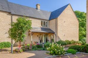 Apartment 1, Laurel Grange, Lime Crescent, Siddington Park, Siddington GL7 6GL