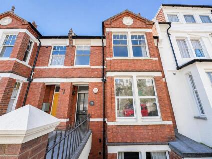 Nelson Road, Hastings, TN34 3RX