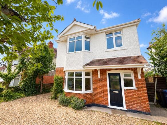 Sandbanks Road