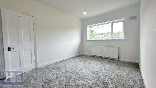 3 bed Semi-Detached to rent Image 8