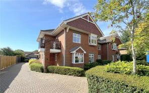 Flat 5, 8 Danehouse Lodge, Wortley Road, Christchurch BH23 5DT