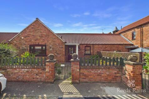 Swan Close, Deighton, York, North Yorkshire, YO19