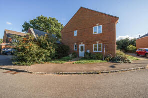 39, Little Horse Close, Reading RG6 7HL