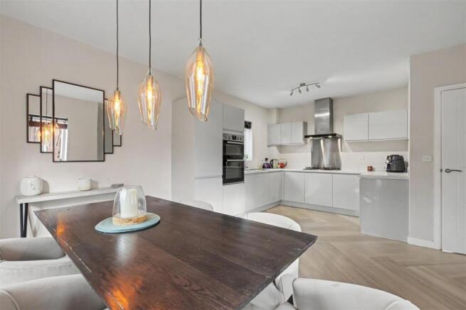 Dining Kitchen