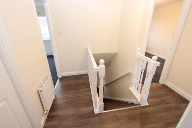 Upper landing