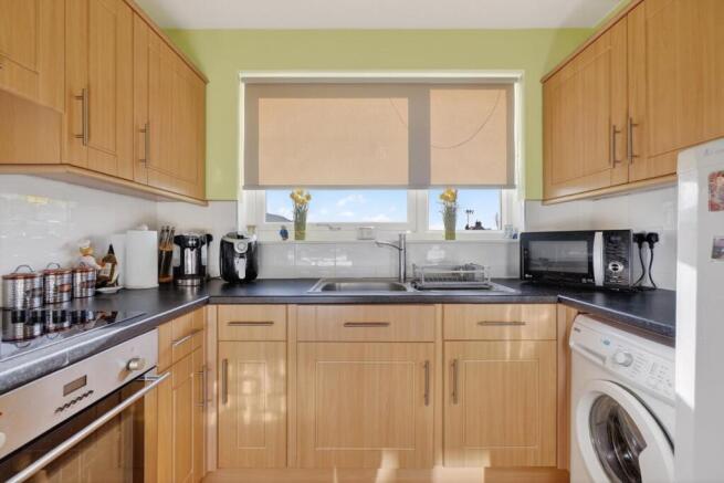 10_74 brisbane street, largs _10.jpg