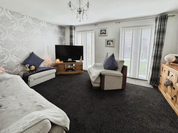 pbox-living_room-331032.jpg