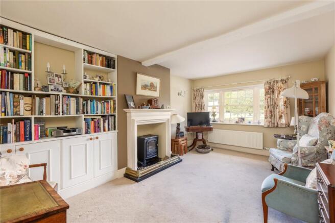 3 bed Semi-Detached for sale Image 5
