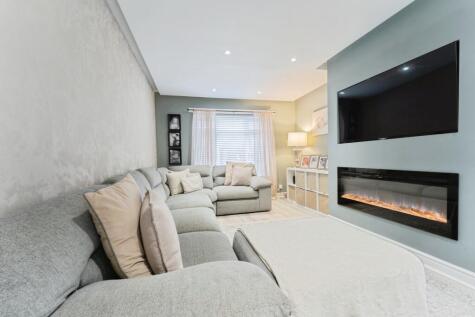 Scoresby Road, Wirral, CH46