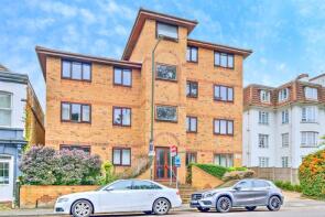 6, 25a Cranleigh Court, Suffolk Road, Bournemouth BH2 5SU