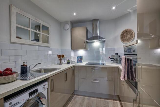 CRL_Liberty Lodge_Kitchen.jpg