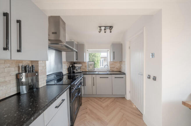 1424986-25-69a88c...