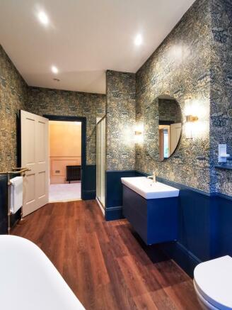 Family bathroom