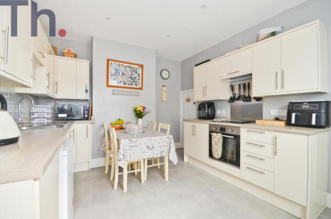 Kitchen-Diner (2).JPG