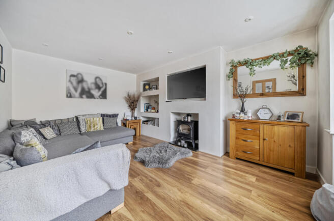 1376409-17-692481...