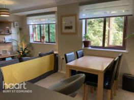 6, St Peters Court, Bury St. Edmunds IP33 3LY