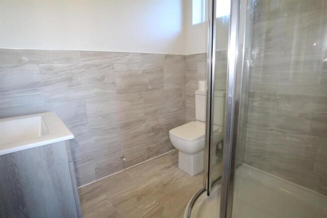En-Suite Shower Room / WC
