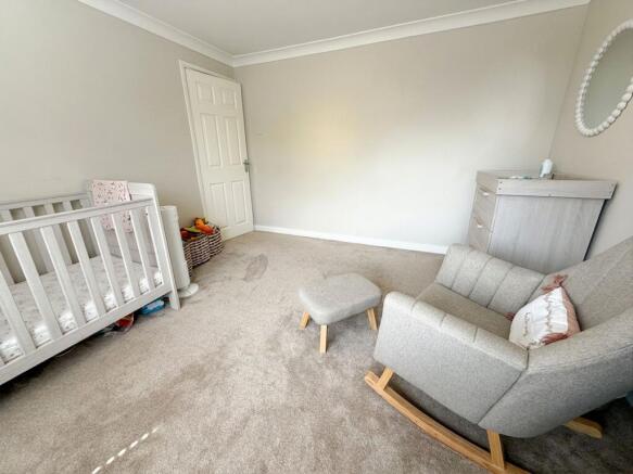 3 bed Semi-Detached for sale Image 12