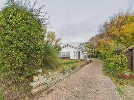 46, Main Street, Buckton YO15 1HU