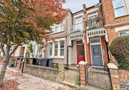 Ground Floor Flat, 60 Rathcoole Gardens, Hornsey, London, N8 9NB
