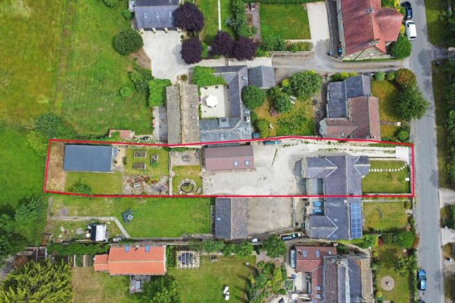 4 bed House for sale Image 6