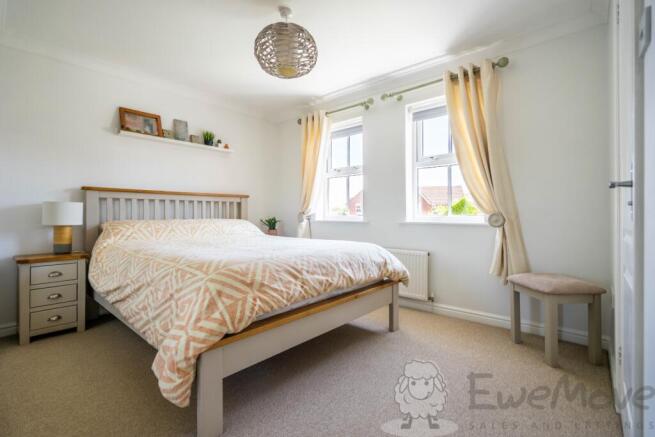 Principle Bedroom with Ensuite