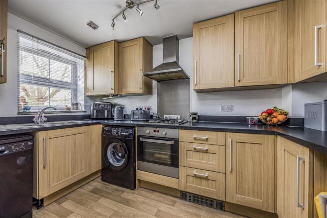 1 Turtledove Terrace, Bushwood Grove, Emsworth-Por