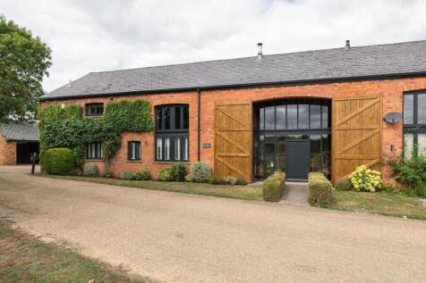 Castle Barns, Bletsoe, Bedfordshire, MK44