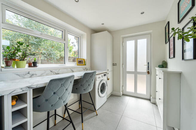 Henham Gardens, East Peckham  photo 4
