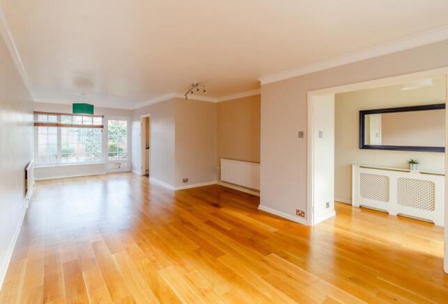 Reception/Dining roo