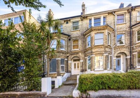 Flat 4, 82 Denmark Villas, Hove, BN3 3TJ