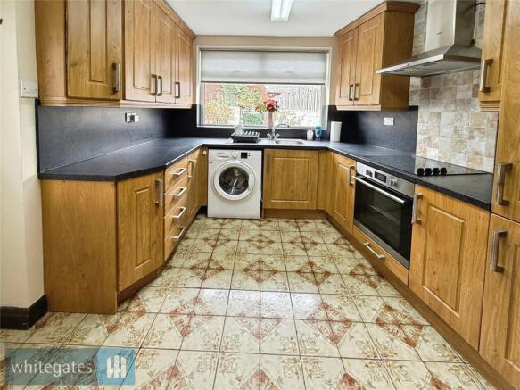 3 bed Terraced for sale Image 5