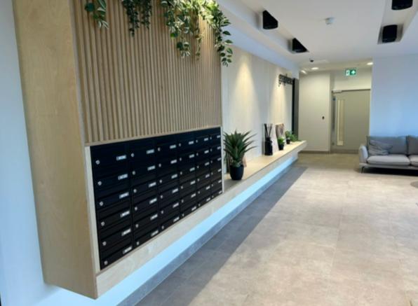 Photo 3