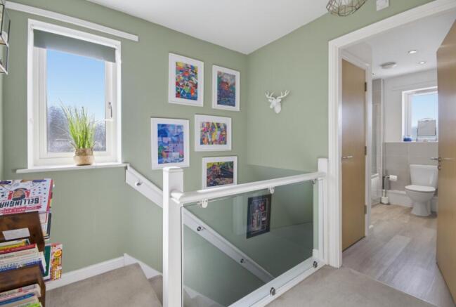 3 bed Semi-Detached for sale Image 11